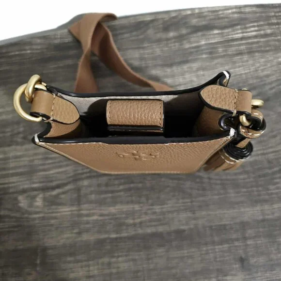NWOT Tory Burch Beige Thea Leather Cellphone Crossbody - Picture 7 of 9